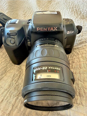 Pentax ZX-10 35mm Film Camera with Zoom Lens